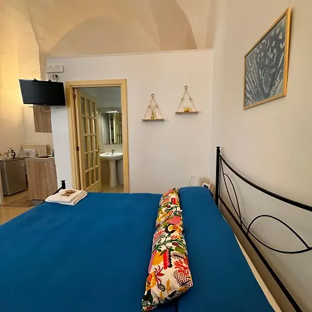 Freddy's Flat Bed & Breakfast Lecce